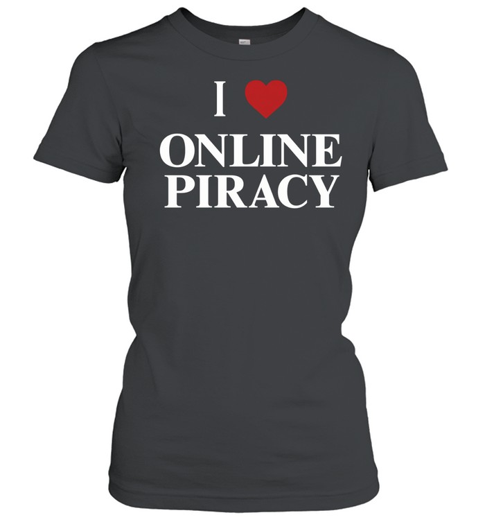 I heart online piracy Women T-Shirt