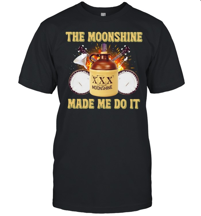 The Moonshine Made Me Do It banjo country music Unisex T-Shirt